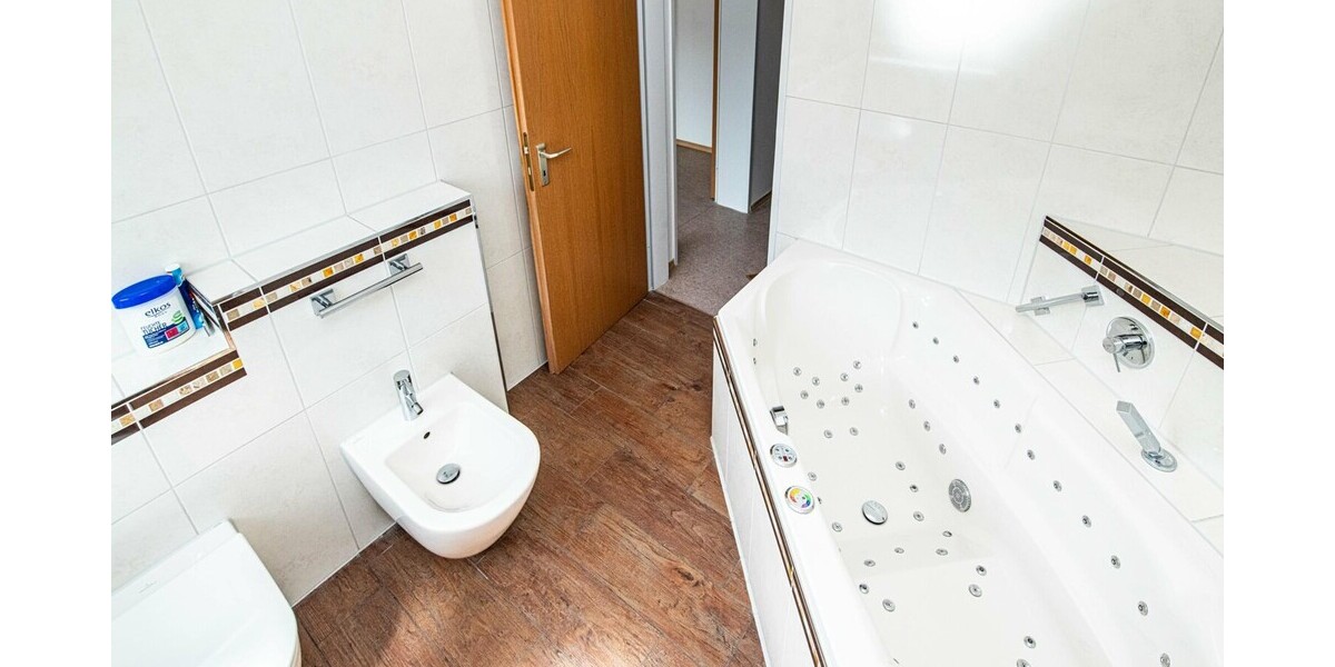Charmantes Reihenmittelhaus mit eingewachsenen Garten in ruhiger Wohnlage - Reihenmittelhaus Amberg | Angebot:26948784