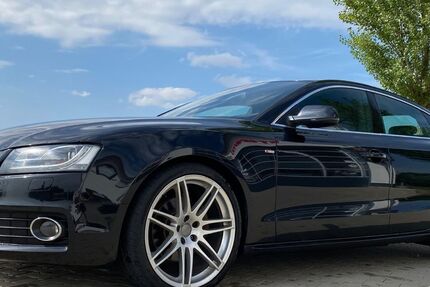 Audi A5 186.000 km 12.100 &euro; Nersingrn 89278