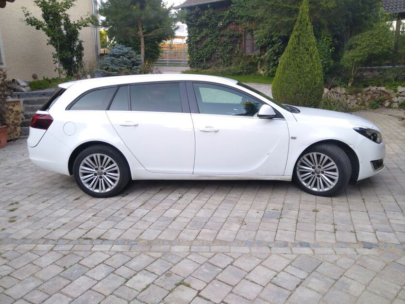 Opel Insignia 157.000 km 5.990 € Bernhardswald 93170
