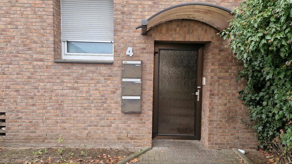 Mehrfamilienhaus, Wohnhaus Gütersloh Kattenstroth - 950.000&euro; | Angebot:26220330