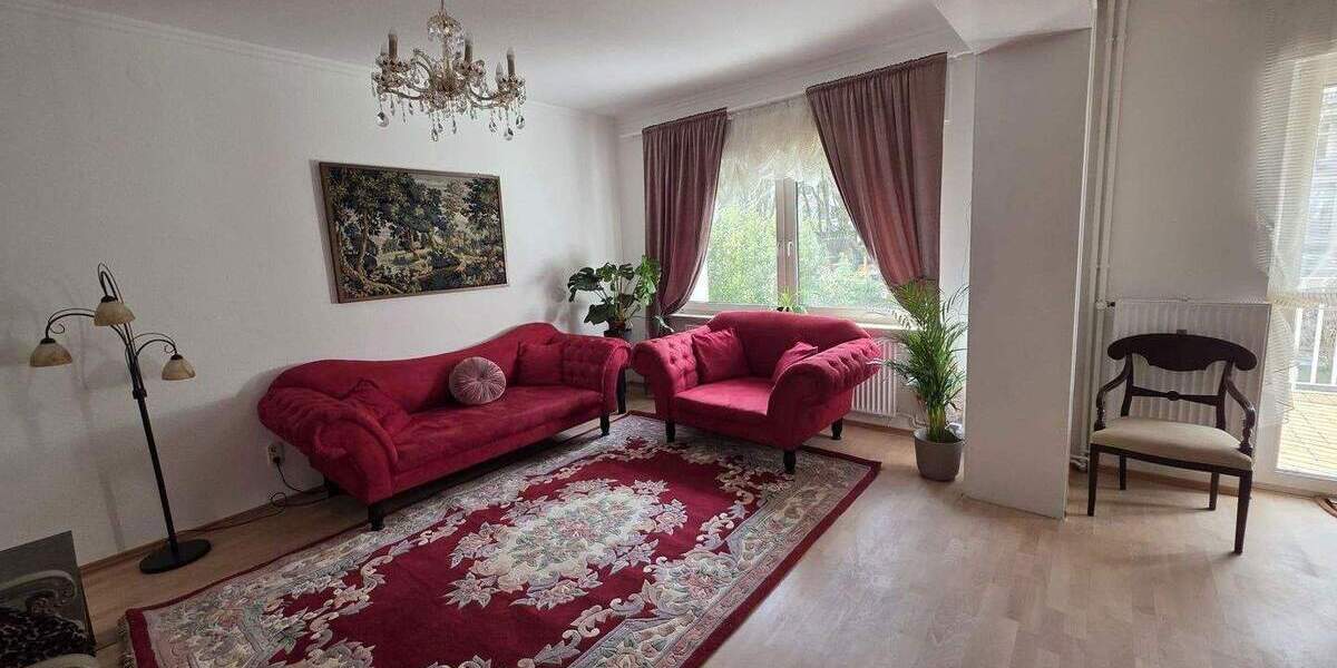 Etagenwohnung Wiesbaden Südost - 2 Zimmer, 91 m&sup2;, 1.390&euro; | Angebot:25760466