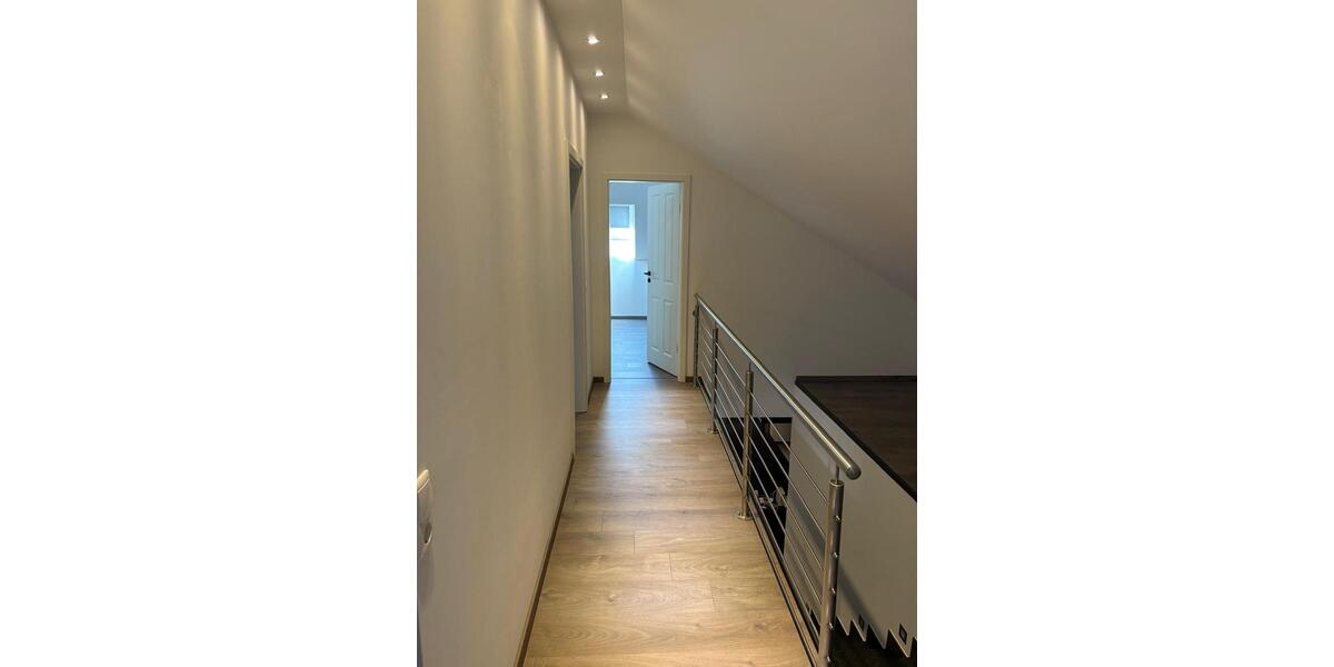 Bungalow Langerwehe - 5 Zimmer, 200 m&sup2;, 1.750&euro; | Angebot:26045403