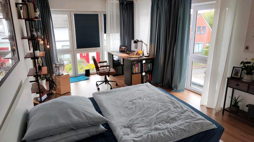 Etagenwohnung Oldenburg Bürgeresch - 4 Zimmer, 140 m&sup2;, 1.650&euro; | Angebot:26408266