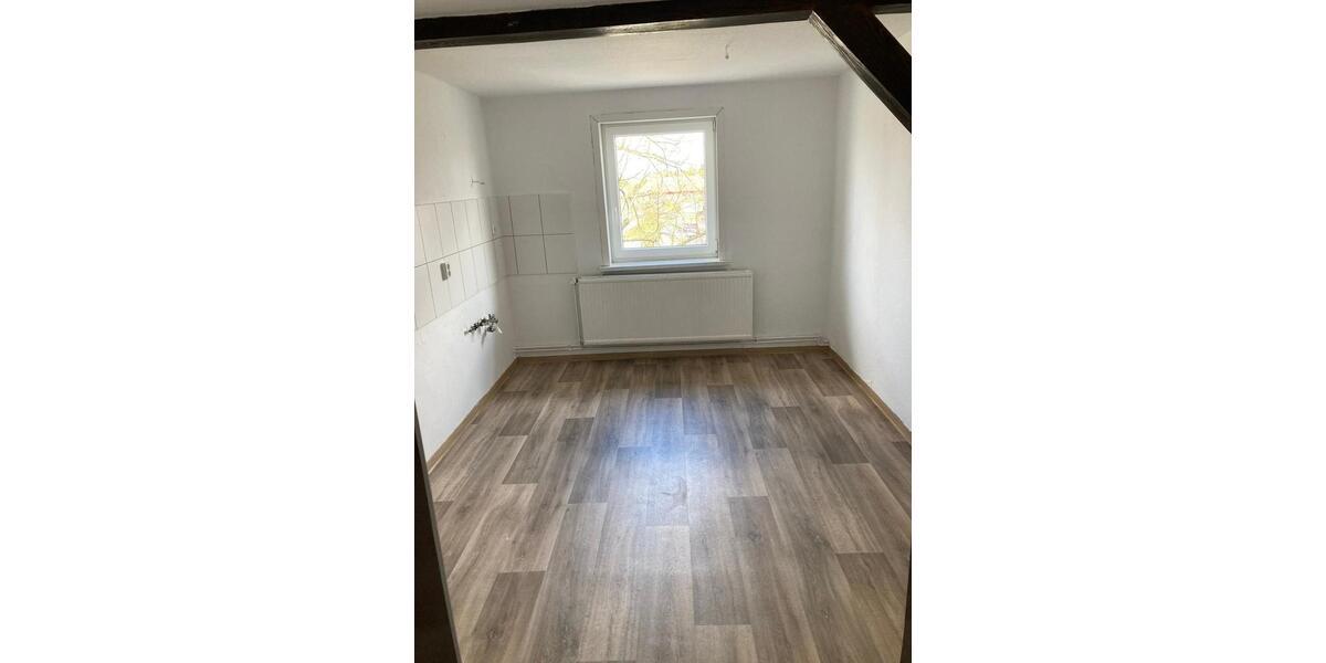 Dachgeschoßwohnung Oberharz am Brocken Hasselfelde - 6 Zimmer, 110 m&sup2;, 620&euro; | Angebot:26123976