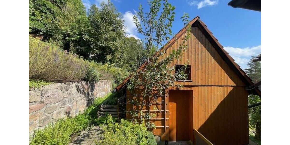 Mehrfamilienhaus, Wohnhaus Lenzkirch - 10 Zimmer, 220 m&sup2;, 390.000&euro; | Angebot:25544786