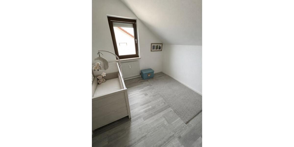 Dachgeschoßwohnung Öhringen - 3 Zimmer, 77 m&sup2;, 269.000&euro; | Angebot:26926476