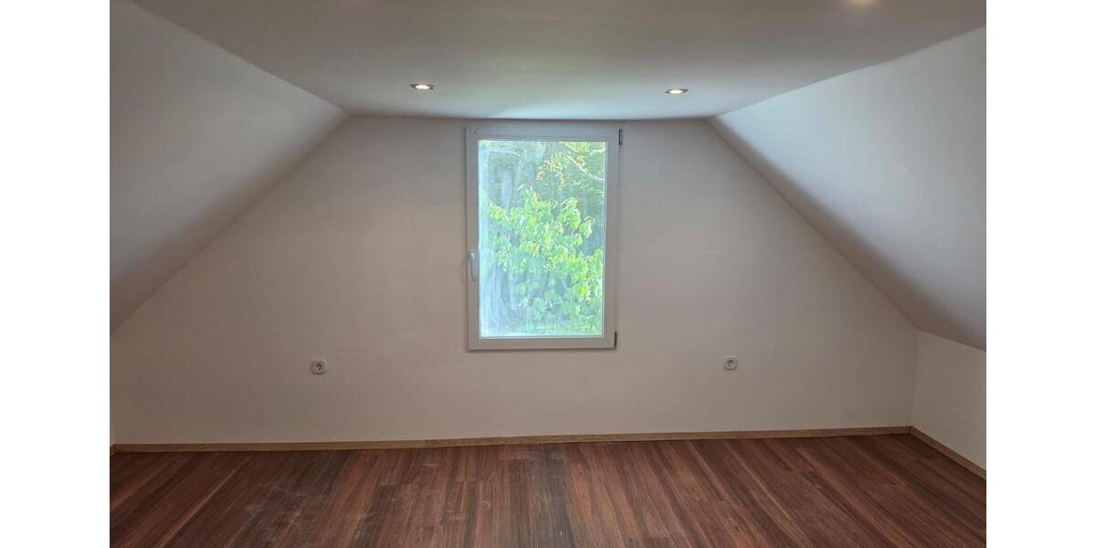Maisonettenwohnung Ganderkesee - 3 Zimmer, 89 m&sup2;, 1.090&euro; | Angebot:27617300