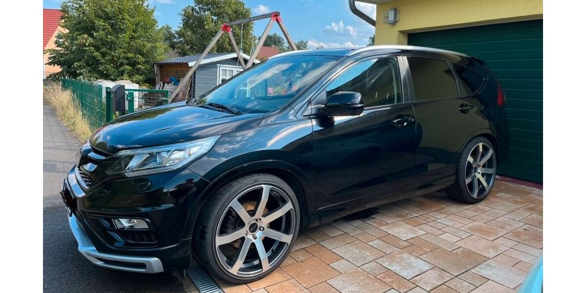 Honda CR-V 151.000 km 15.000 &euro; Pausa 07952