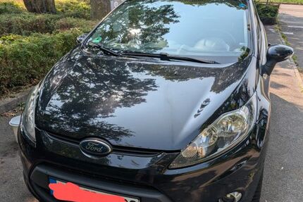 Ford Fiesta 121.500 km 3.499 € Kornwestheim 70806