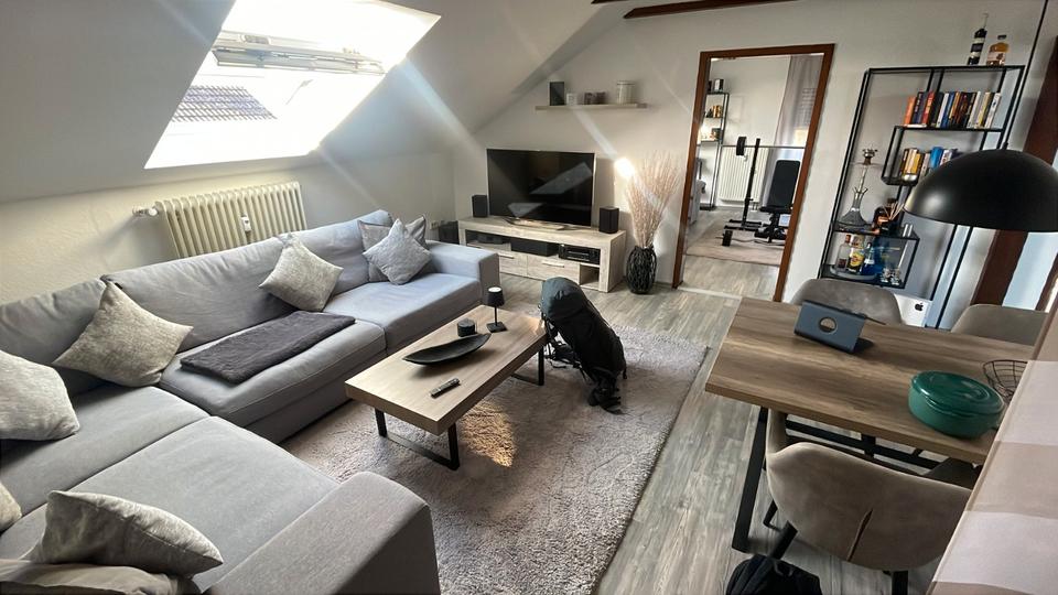 Dachgeschoßwohnung Philippsburg - 2 Zimmer, 68 m&sup2;, 671&euro; | Angebot:26463443