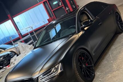 Audi A8 182.000 km 34.900 € Porta Westfalica 32457