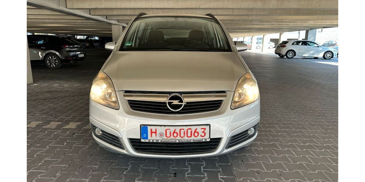 Opel Zafira 100.000 km 3.998 € Hannover 30629