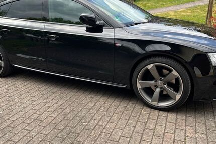 Audi A5 80.800 km 22.900 &euro; Regensburg 93059