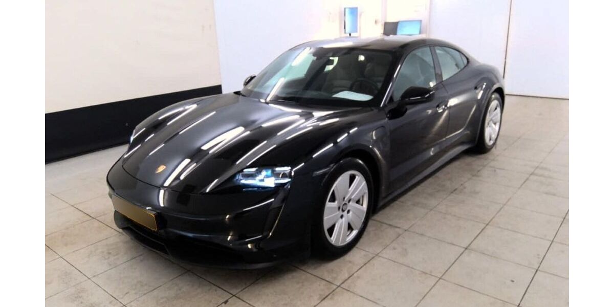Porsche Taycan 113.259 km 47.191 &euro; Amberg 92224