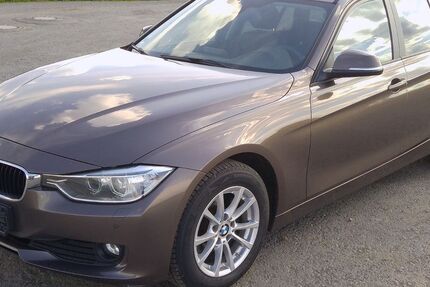 BMW 318 213.370 km 9.100 &euro; Hohenhameln 31249