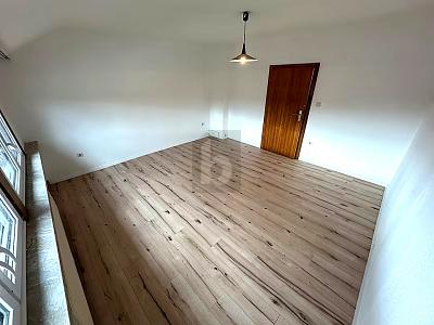 EINZIEHEN & WOHLFÜHLEN - Dachgeschoßwohnung Marpingen | Angebot:27365685