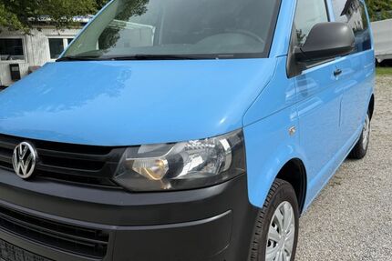 VW T5 Transporter 193.800 km 9.950 &euro; München 80995