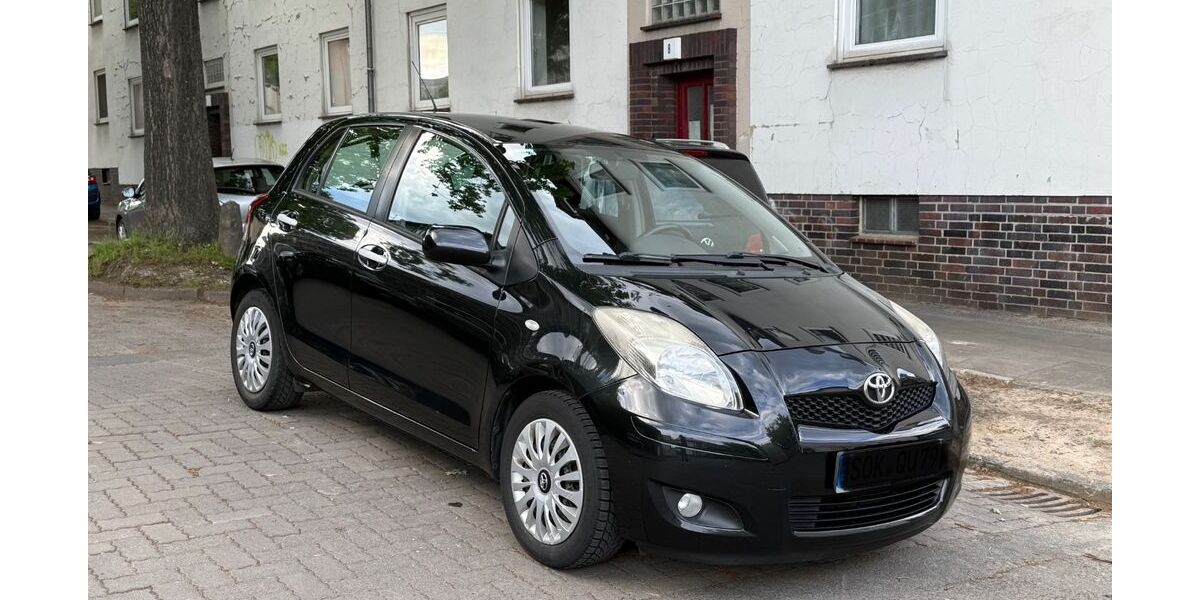 Toyota Yaris 179.500 km 3.450 &euro; Baunatal 34225