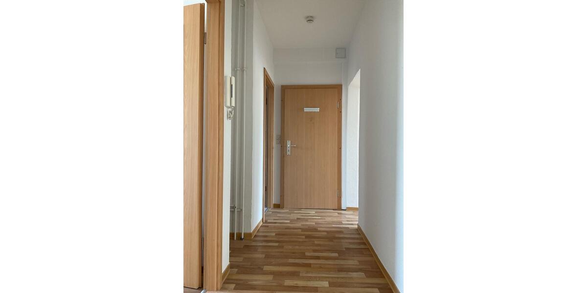 Etagenwohnung Bad Lauchstädt - 3 Zimmer, 58 m&sup2;, 379&euro; | Angebot:25417983
