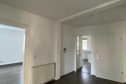 Wohnung Aalen - 3 Zimmer, 120 m&sup2;, 1.050&euro; | Angebot:26595162