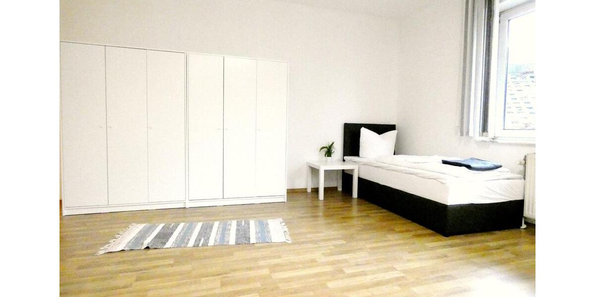 Monteurwohnung inkl. W-Lan, TV und Küche in Amberg 5 zimmer