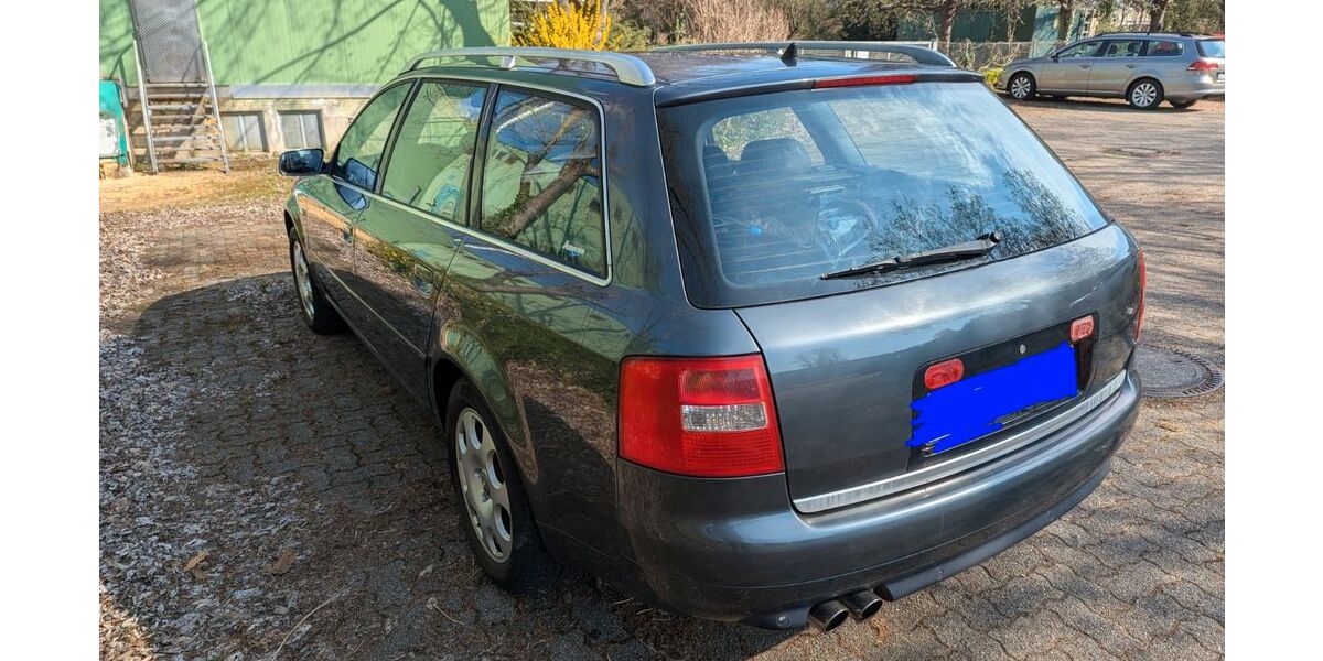 Audi A6 178.000 km 2.200 &euro; Lörrach 79539