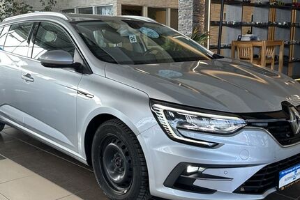 Renault Megane 92.378 km 11.900 &euro; Eitorf 53783