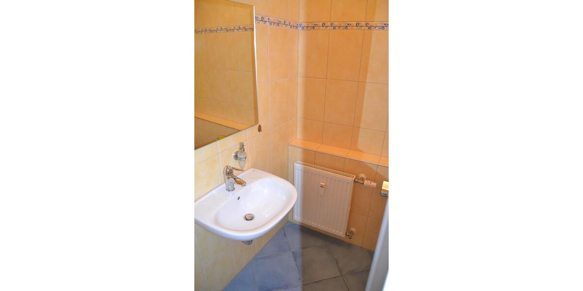 Dachgeschoßwohnung Augsburg - 5 Zimmer, 170 m&sup2;, 1.685&euro; | Angebot:26350218