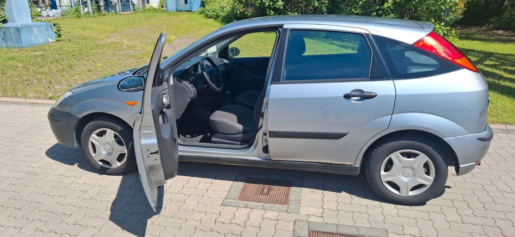 Ford Focus 197.937 km 1.499 &euro; Hamburg 22609