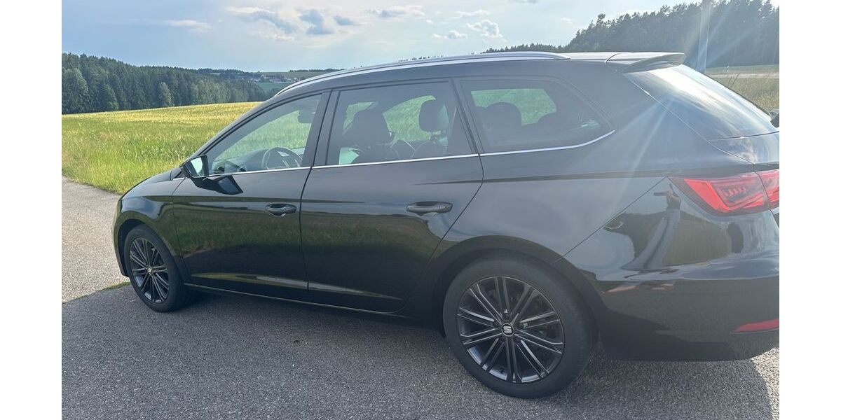 Seat Leon 111.659 km 18.500 &euro; Trabitz 92724