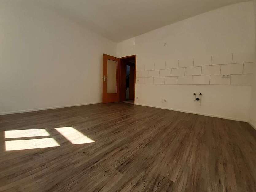 Wohnung zum Mieten in Zeitz 245 € 37 m²