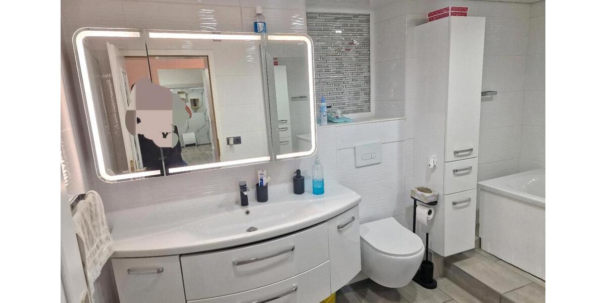 Doppelhaushälfte Stockach - 4.5 Zimmer, 100 m&sup2;, 285.000&euro; | Angebot:27070360