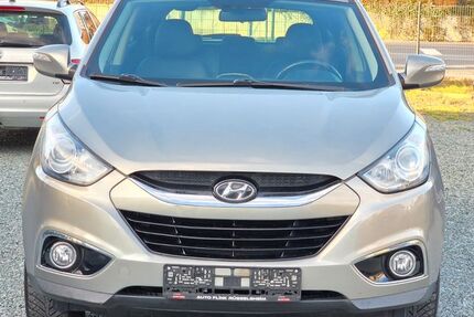 Hyundai ix35 127.224 km 7.999 &euro; Rüsselsheim 65428