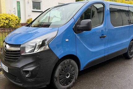 Opel Vivaro 215.000 km 14.999 &euro; Linsengericht 63589
