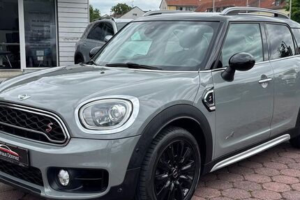 Mini Countryman S (Cooper) 91.271 km 18.500 &euro; Mainz-Kostheim 55246