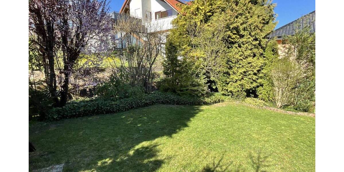 Einfamilienhaus Bad Kissingen Garitz - 8 Zimmer, 198 m&sup2;, 430.000&euro; | Angebot:26388813