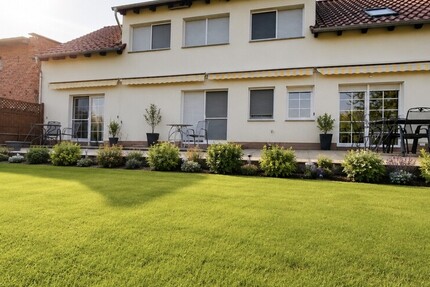 Doppelte Chance in Neulewin:Pension als Kapitalanlage nutzen & EFH sanieren Neubau auf 2.939 m² GST - Gewerbeobjekt Neulewin | Angebot:27072260