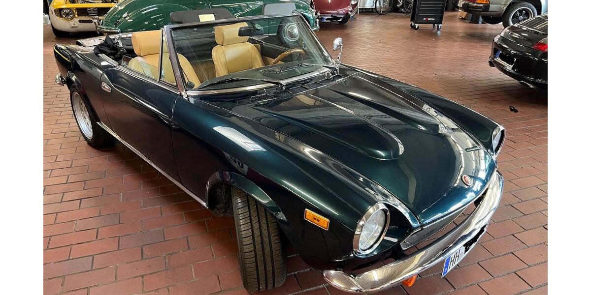 Fiat 124 Spider 12.000 km 20.000 &euro; Hamburg 22359