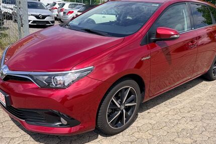 Toyota Auris 123.000 km 12.999 &euro; Buxtehude 21614