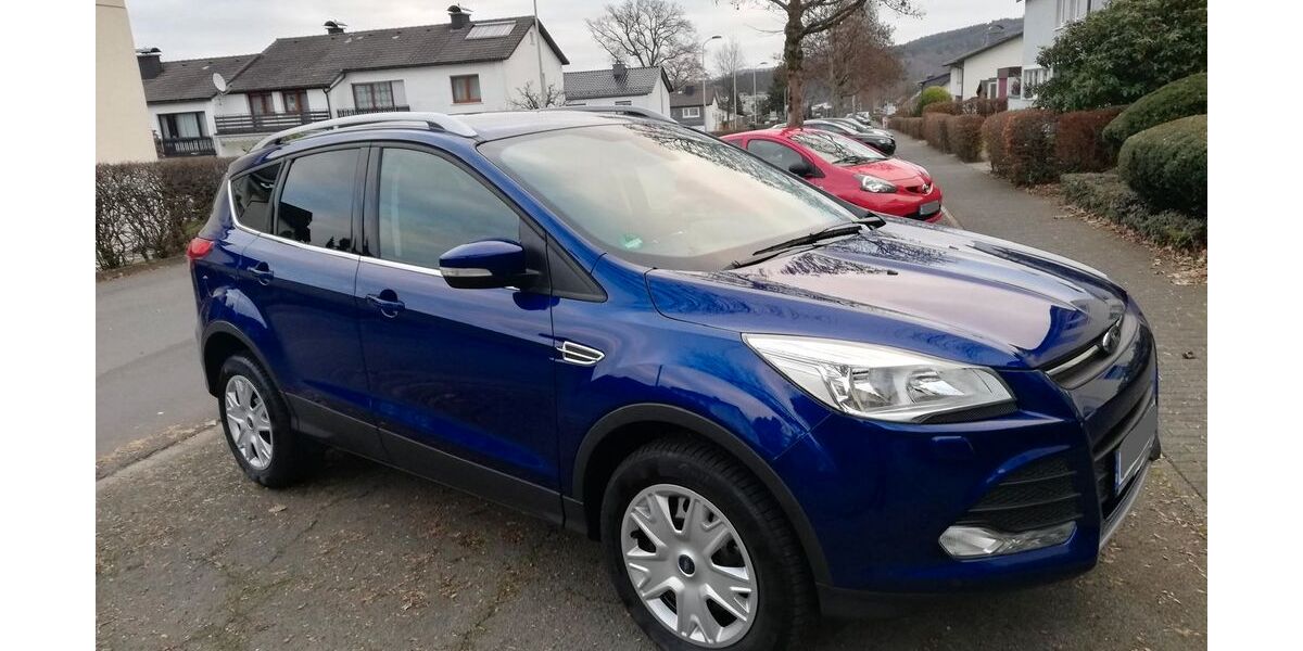 Ford Kuga 141.000 km 7.000 &euro; Attendorn 57439