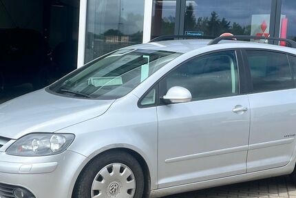 VW Golf 115.600 km 2.200 &euro; Bernburg 06406