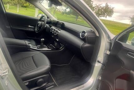 Mercedes-Benz A 180 45.000 km 21.999 € Am Ettersberg 99439