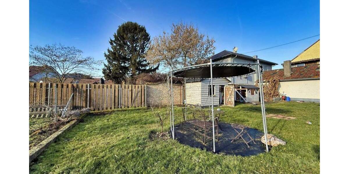 Einfamilienhaus Altdorf - 7 Zimmer, 150 m&sup2;, 425.000&euro; | Angebot:25744096