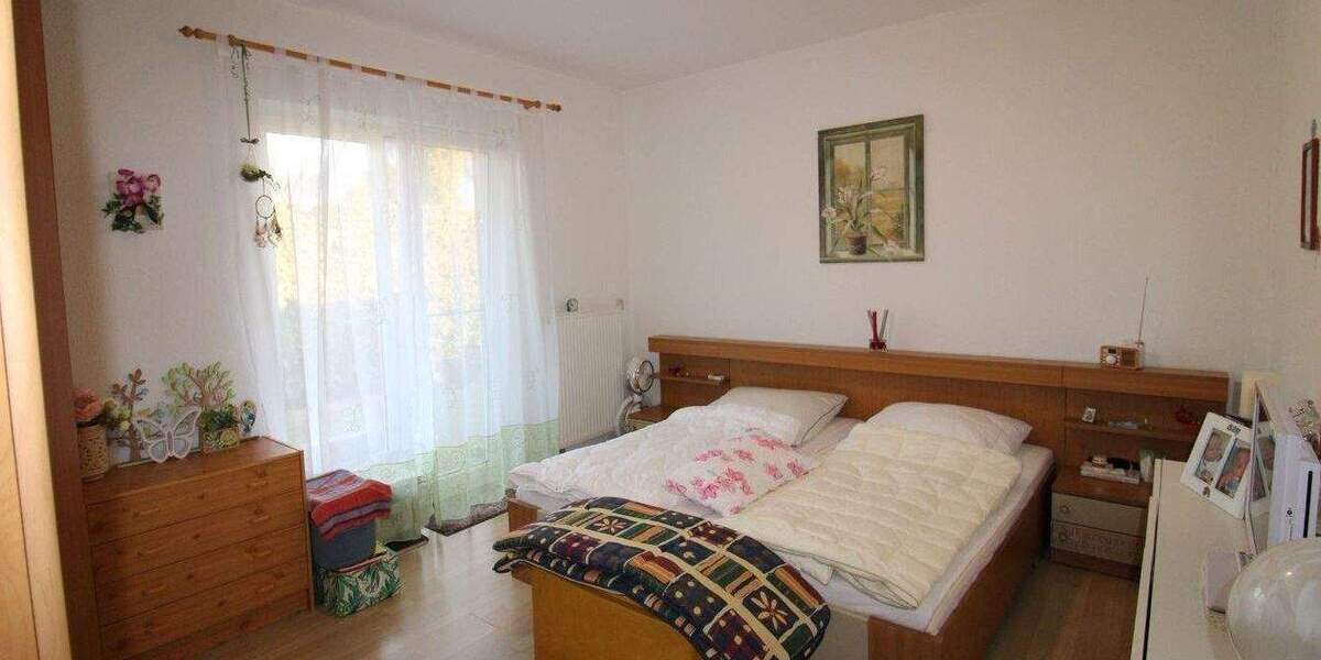 Einfamilienhaus Gotha Siebleben - 3 Zimmer, 90 m&sup2;, 250.000&euro; | Angebot:25780392