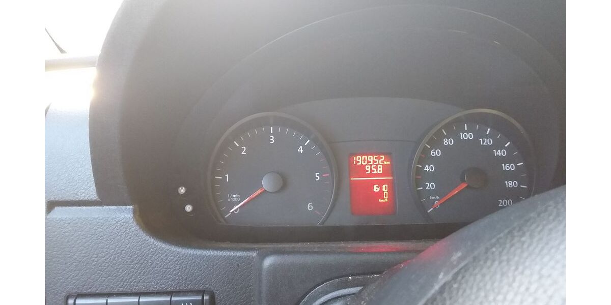 VW Crafter 193.000 km 8.700 &euro; Lütjenburg 24321