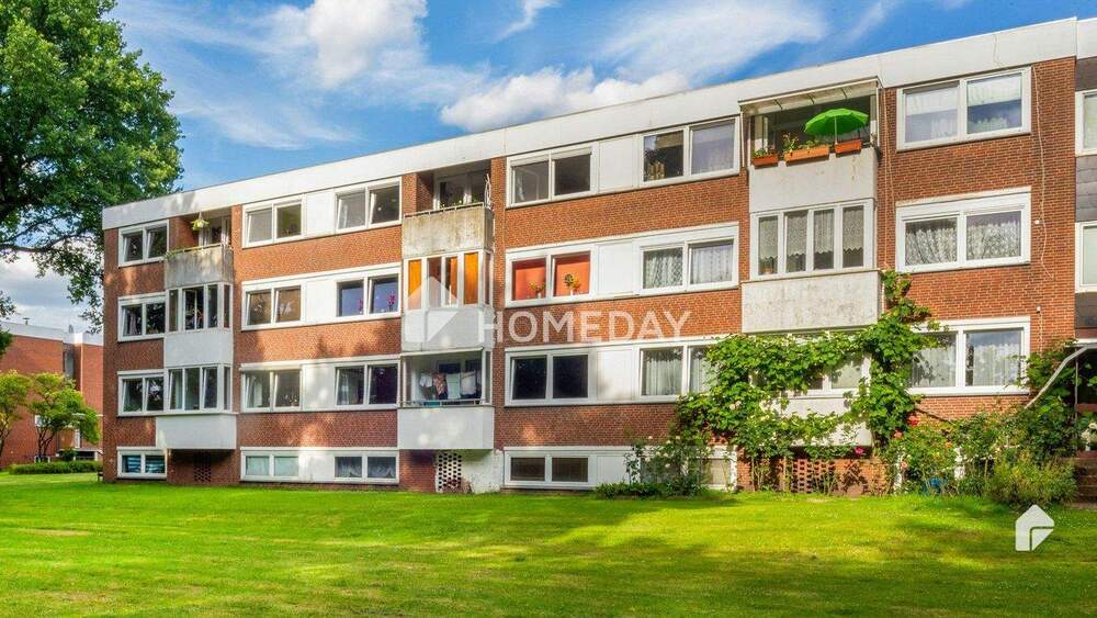 Großzügige 4-Zimmer-Wohnung mit Loggien und Stellplatz - zentrumsnah 4 zimmer