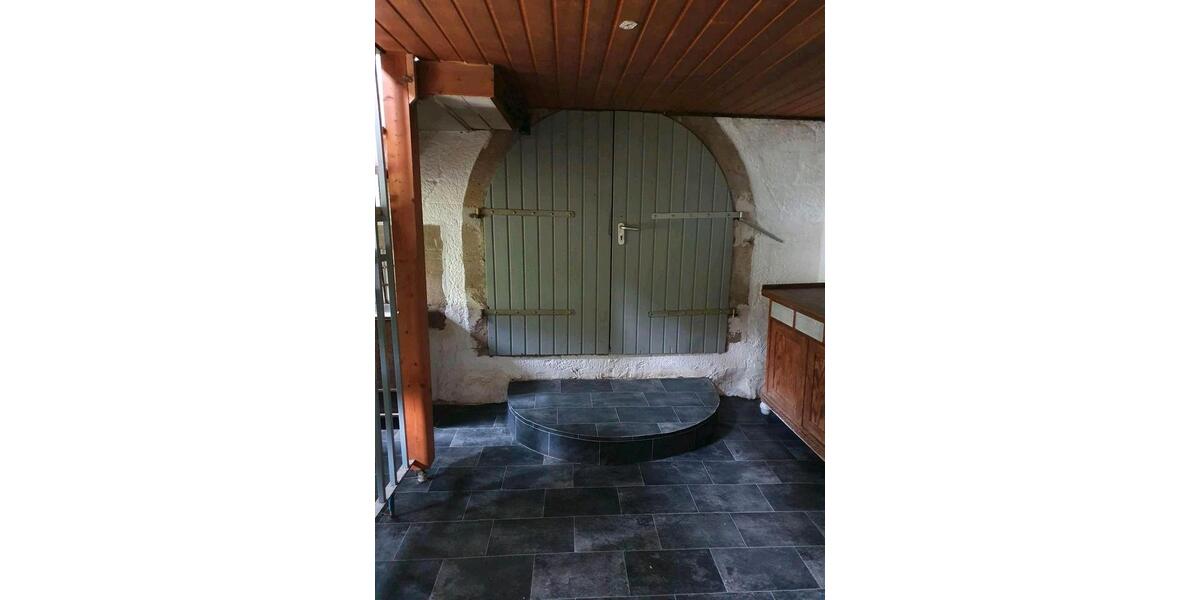 Einfamilienhaus Langenbrettach - 7 Zimmer, 250 m&sup2;, 320.000&euro; | Angebot:26448302