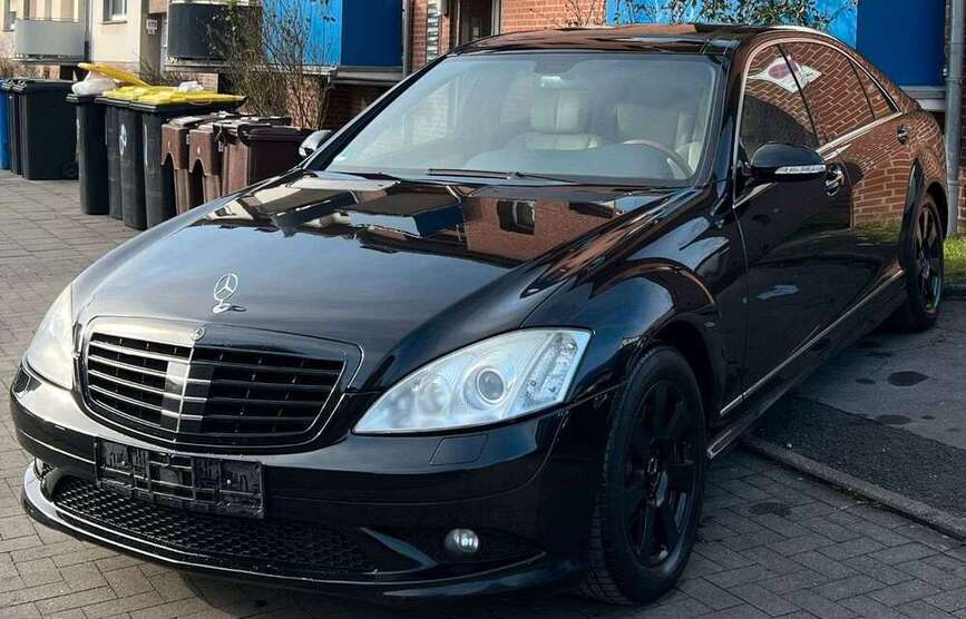 S 320