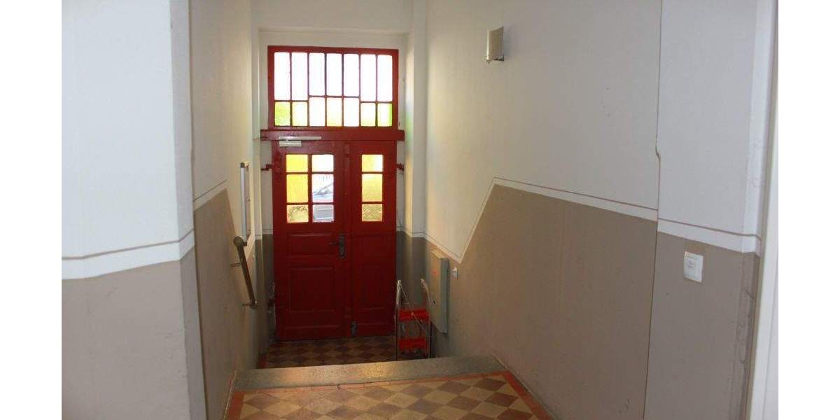 Etagenwohnung Altenburg - 2 Zimmer, 59 m&sup2;, 34.000&euro; | Angebot:25800268