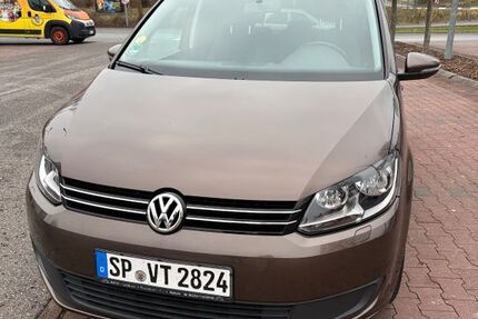 VW Touran 219.000 km 5.900 &euro; Speyer 67346